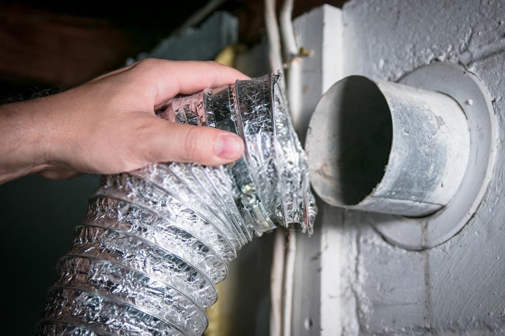 Removing Mold From Your HVAC Ducts: Heres Why Its 